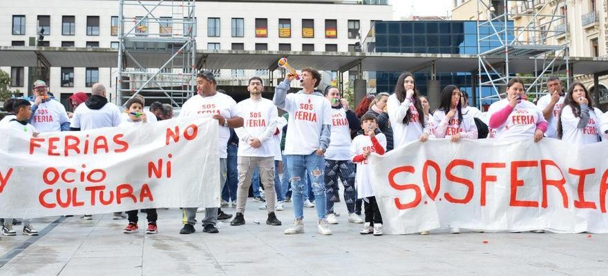 Les forains manifestent leur colere contre la Mairie de Saragosse