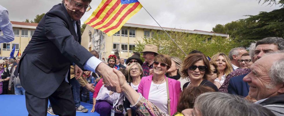 Puigdemont redouble de defi a lEtat et le PSOE se