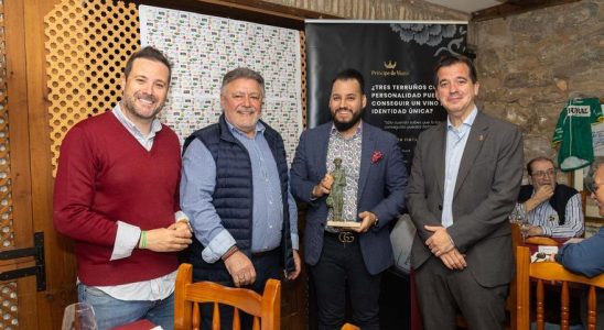 Ramses Gonzalez chef du restaurant Cancook recoit le Prix El