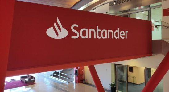 Santander gagne 2852 millions au premier trimestre 11 de plus
