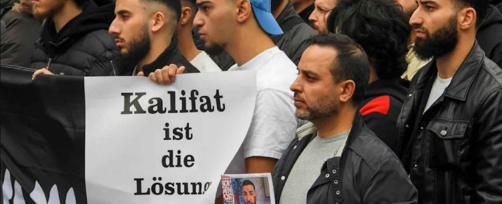 Un groupe islamiste sempare de Hambourg et exige que la