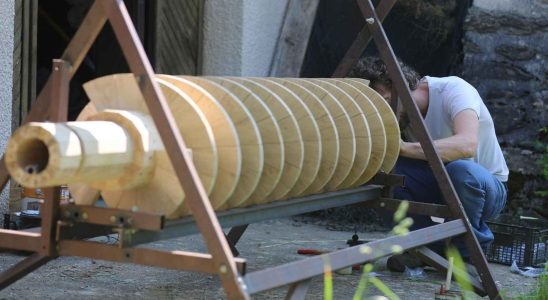 la turbine en bois revolutionnaire qui donne de la lumiere