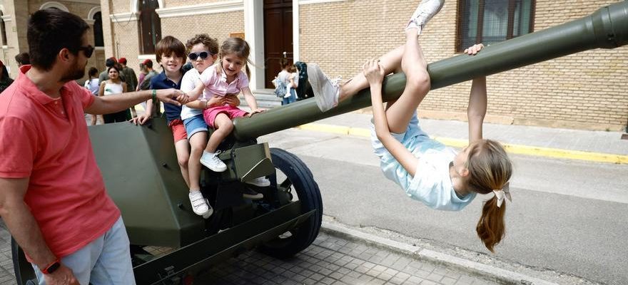 Academie Generale Militaire Saragosse Militaires dun jour les