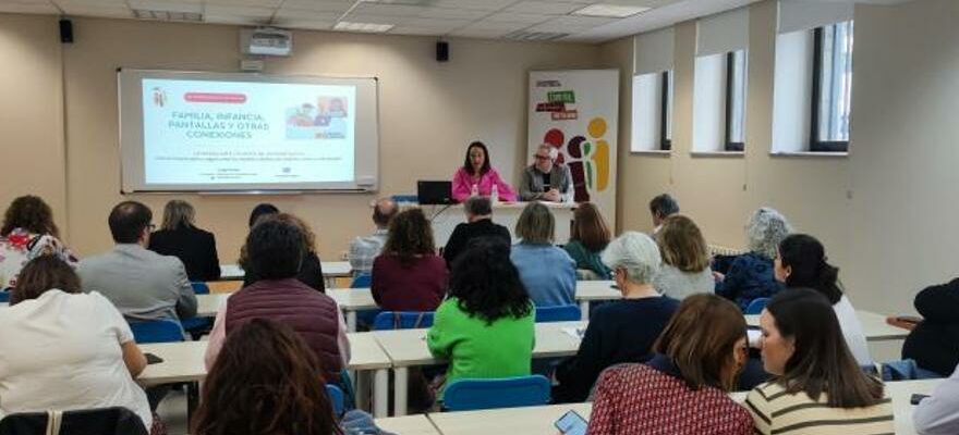 Aragon lancera une cinquantaine de foyers denfance dans les zones