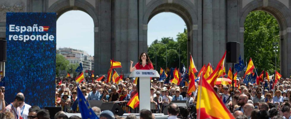 Ayuso annonce un appel dinconstitutionnalite par la CCAA du PP