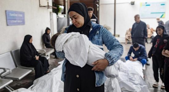 Certaines familles commencent a evacuer Rafah