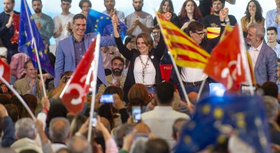 ELECTIONS 9J Le PSOE cherche a renverser le plebiscite