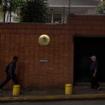 Le Venezuela enquete sur le chauffeur dun employe de lambassade