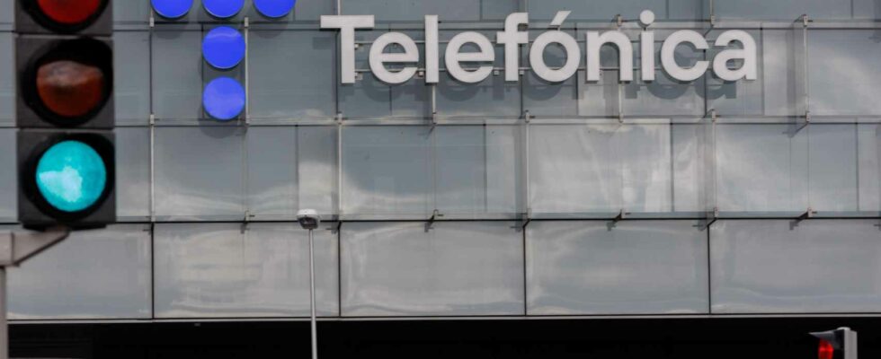 Le gouvernement atteint son objectif et atteint 10 de Telefonica