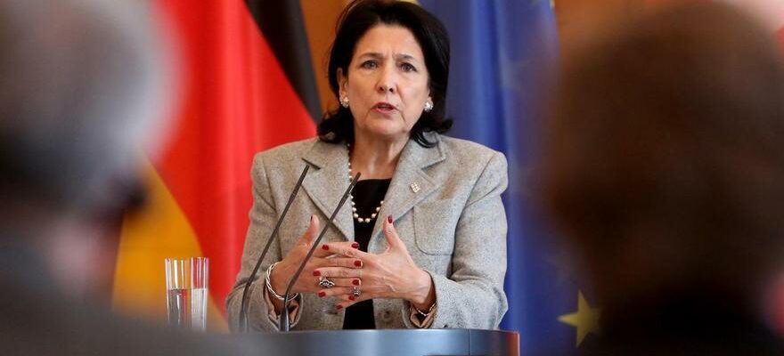 Le president georgien oppose son veto a la loi sur