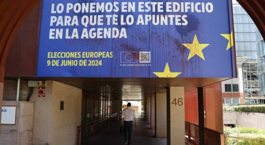 Le siege du Parlement europeen a Madrid est vandalise a