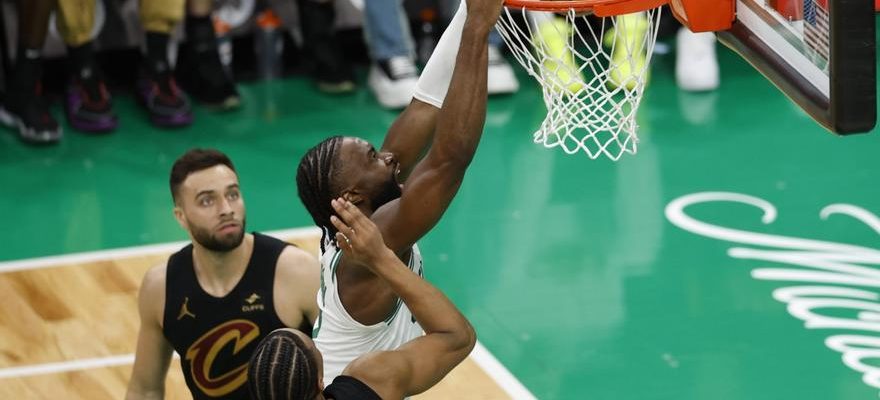Les Celtics repoussent les Cavaliers
