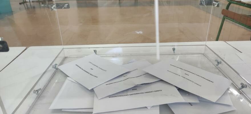 Les etudiants Erasmus doivent demander a voter par correspondance ou