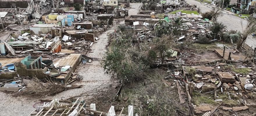 Les inondations font deja 127 morts au Bresil