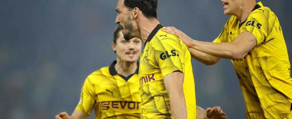 PSG 0 1 Borussia Dortmund Dortmund confirme la
