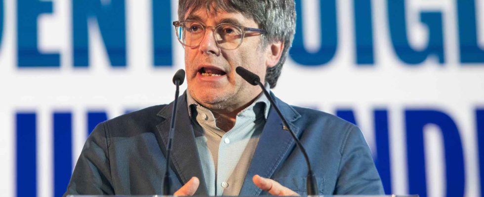 Puigdemont se rejouit que Sabadell resiste a la fusion avec