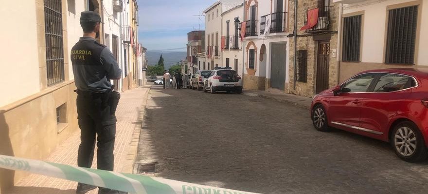 Un homme arrete pour la mort dune femme de 74