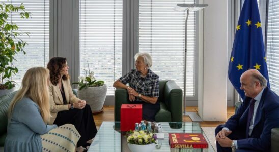 Ayuso rencontre Christine Lagarde au siege de la Banque centrale