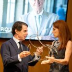 Aznar decerne a Josep Pique le prix FAES et revendique