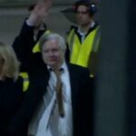 Julian Assange arrive en Australie en homme libre