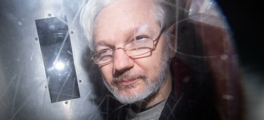 Julian Assange reconnaitra sa culpabilite pour la fuite de documents