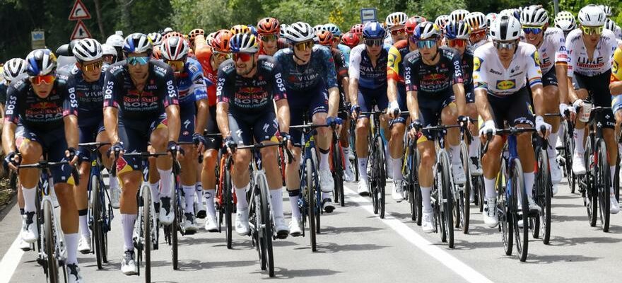 La 1ere etape du Tour de France 2024 en images