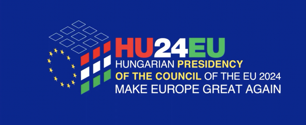 La Hongrie choisit le slogan de Trump pour sa presidence