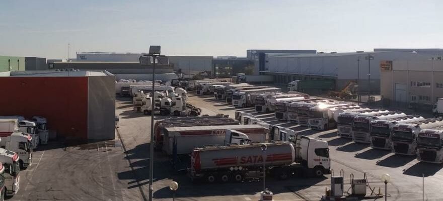 La greve de lentreprise de transport aragonaise SATA est annulee