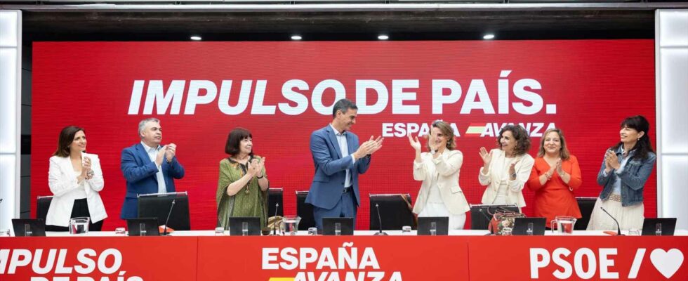 Le PSOE fait pression sur Sumar apres son revers appelle