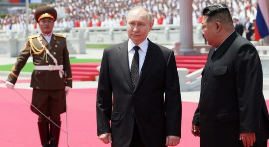Poutine arrive en Coree du Nord pour la premiere fois