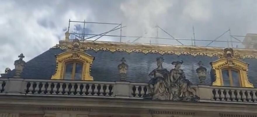 Un incendie force levacuation du chateau de Versailles