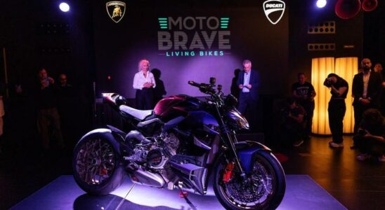 V4 Lamborghini le Ducati Streetfighter le plus exclusif