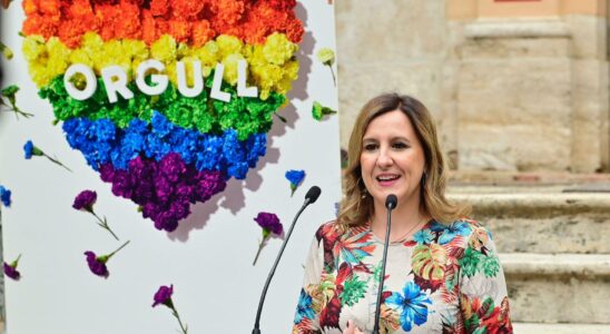 comment rendre la maire de Valence homophobe pour quelque chose