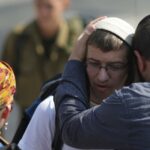 Des rabbins demandent aux ultra orthodoxes recrutes de force par Israel