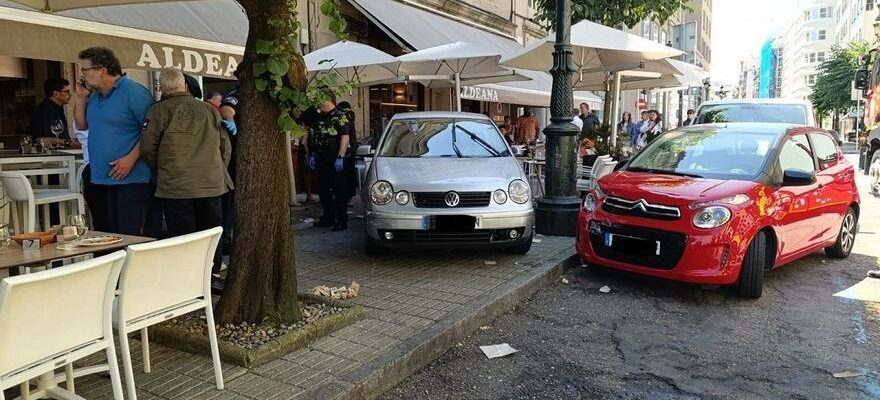 Douze blesses heurtes par une voiture qui a envahi la