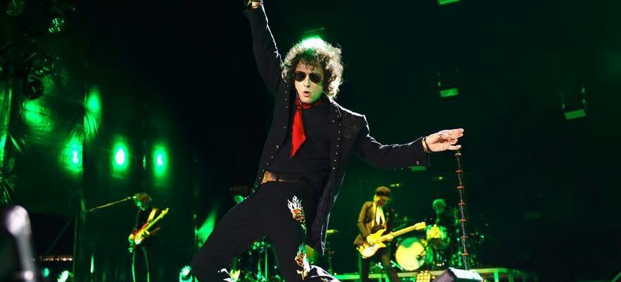 En images Enrique Bunbury dechaine la folie a La