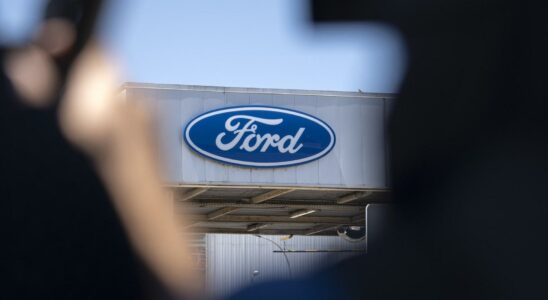 Ford reduit les personnes concernees par lERE de pres de