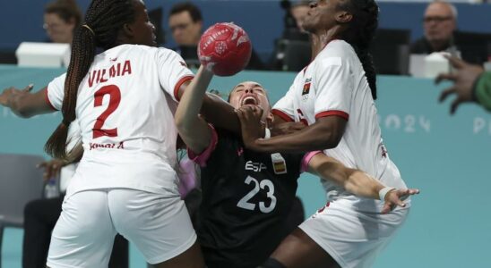 Handball aux JO Angola Espagne en images