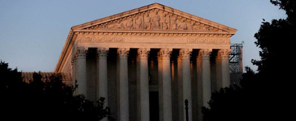 La Cour supreme des Etats Unis suspend lexecution dun homme reconnu
