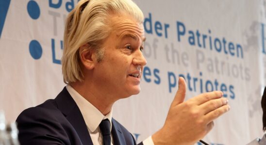 La formation du gouvernement radical de droite de Wilders aux