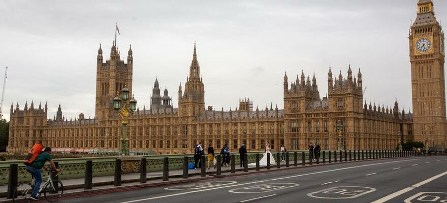 Les bureaux de vote ouvrent leurs portes au Royaume Uni
