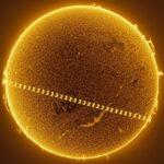 Limage spectaculaire de la Station spatiale internationale traversant le Soleil
