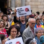 Manifestation a Barcelone pour la mort de deux soeurs quelques