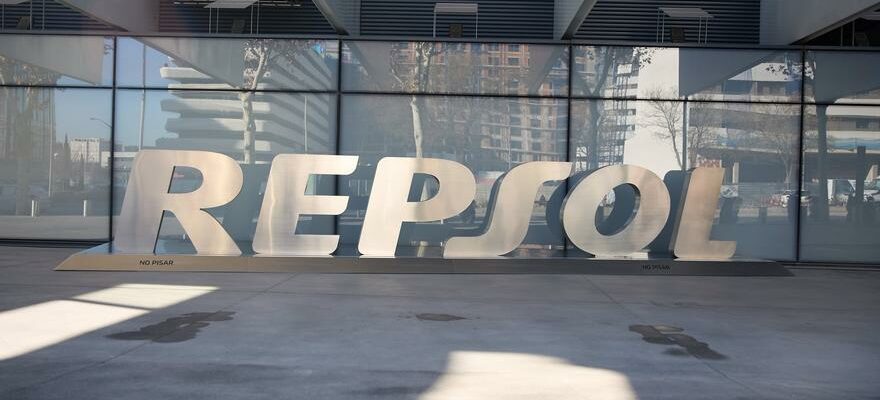 Repsol vend une entreprise photovoltaique en France a Altarea pour