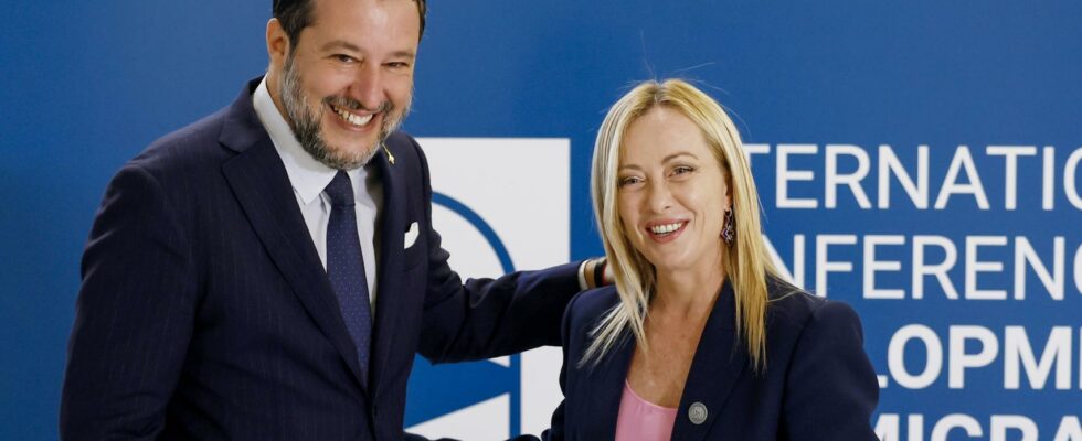 Salvini comme Vox abandonne Meloni et rejoint le groupe dOrban