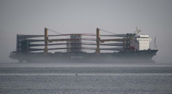 Un navire retenu a Ceuta jusqua ce quil paie une