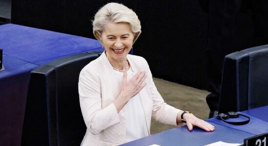 VON DER LEYEN MEDITERRANEE Von der Leyen met laccent