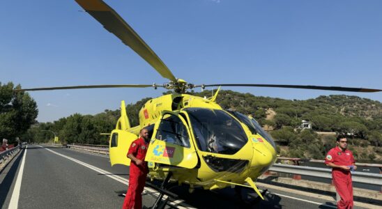 un helicoptere lemmene a lhopital