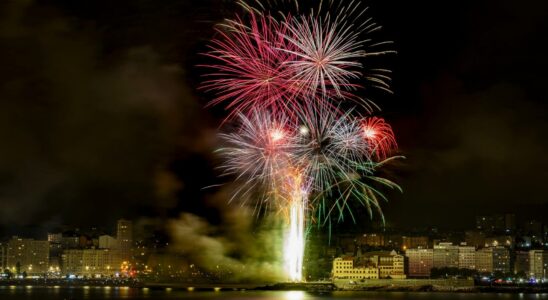 756 kilos de materiel pyrotechnique et duree 20 minutes