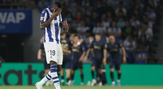 Alaves termine egalement la Real Sociedad a domicile